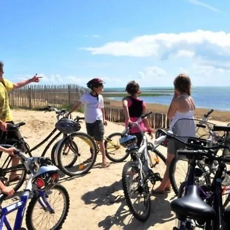 Gasthuis Estrella Avec Jardinet Et En Option 3*