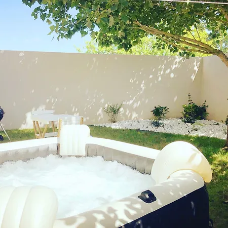 Estrella Avec Jardinet Et En Option 3*