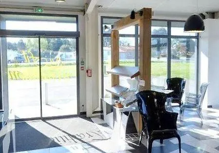 Estrella Avec Jardinet Et En Option 3*