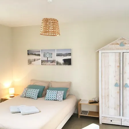 Estrella Avec Jardinet Et En Option Pensjonat Les Sables-dʼOlonne