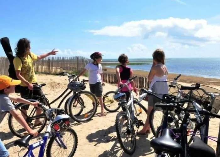 Maison d'hôtes Estrella Avec Jardinet Et En Option 3*