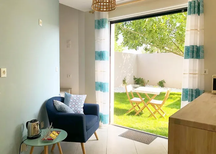 Maison d'hôtes Estrella Avec Jardinet Et En Option